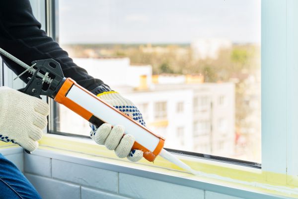 Window Recaulking Service in Peachtree City