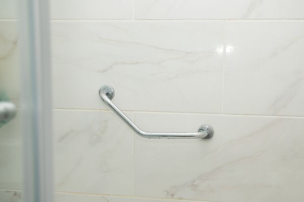 Cost of Toilet Grab Bar Installation in Peachtree City