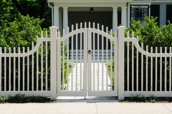 Cost of Fence Gate Adjustment in Peachtree City