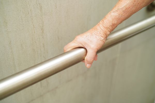 Cost of Tub Grab Bar Installation in Peachtree City