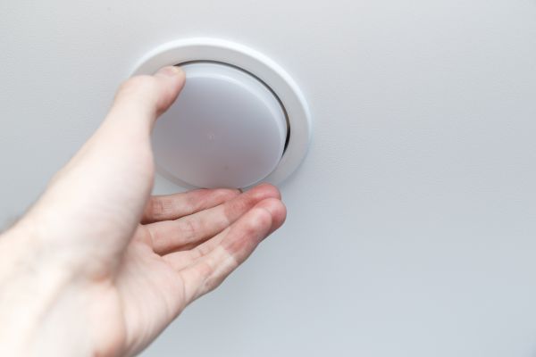 Cost of Ceiling Light Bulb Replacement in Peachtree City