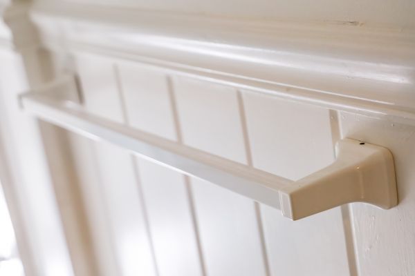 Cost of Towel Bar Installation in Peachtree City